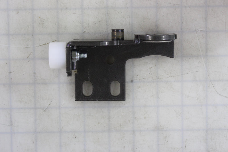 (ETA 3-5 DAYS TO SHIP) 945-0431FNAKS ASSEMBLY BKT BRIDGE PLATE FRONT KIT