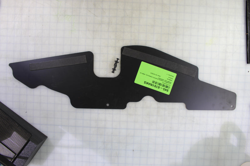 (ETA 3-5 DAYS TO SHIP) 945-0701NAKS ASSEMBLY COVER PLASTIC PARALLEL ARM I/S FRONT KIT