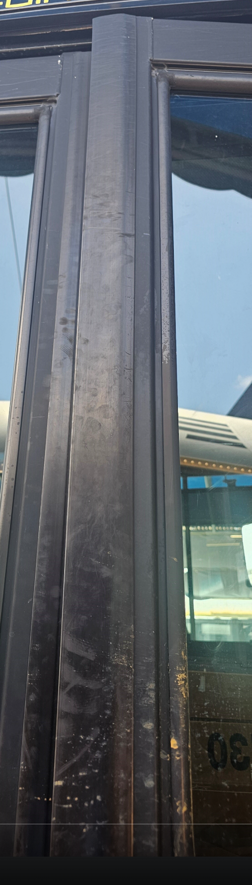 TBB THSP08001 DOOR CUSHION TBB DOOR LEAF MIDDLE ENTRANCE DOOR RUBBER (1-2 DAYS TO SHIP)